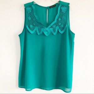 Jella Couture Teal Green Sleeveless Top. Sz Medium